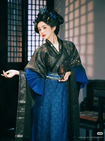 Lợn Già Thế Mệnh