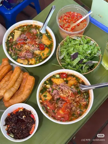Quán Ăn Của Bạn Cùng Lớp