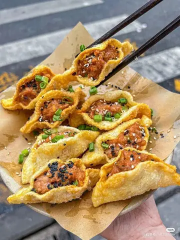 Từ Nữ Chính Truyện Ngọt Thành Nữ Chính Kinh Dị
